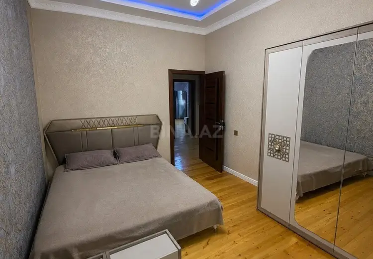 650 AZN - 3 otaqlı mənzil Kirayə (aylıq), Lökbatan qəs., Qaradağ, Bakı