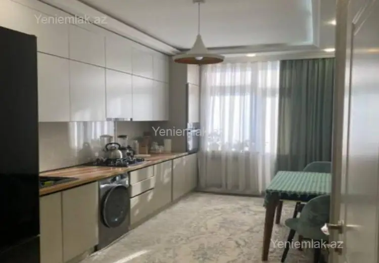 1 000 AZN - 3 otaqlı mənzil Kirayə (aylıq), Əhmədli, Xətai, Bakı