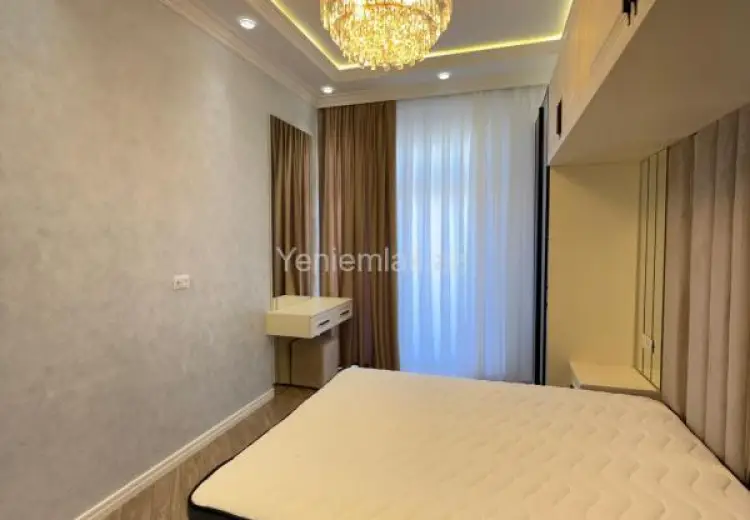 2 700 AZN - 3 otaqlı mənzil Kirayə (aylıq), Ağ şəhər, Xətai, Bakı