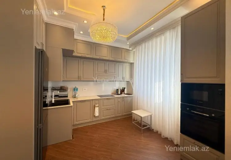 3 000 AZN - 3 otaqlı mənzil Kirayə (aylıq), Ağ şəhər, Xətai, Bakı
