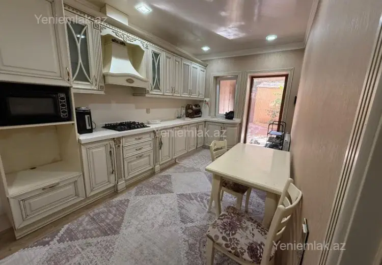 1 100 AZN - 3 otaqlı mənzil Kirayə (aylıq), Nərimanov, Bakı