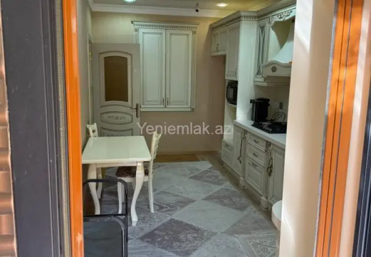 1 100 AZN - 3 otaqlı mənzil Kirayə (aylıq), Nərimanov, Bakı