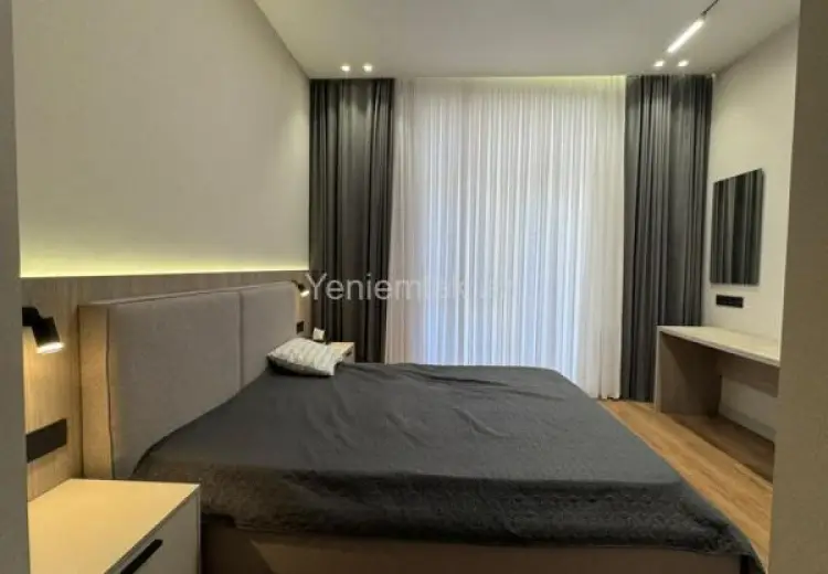 3 000 AZN - 3 otaqlı mənzil Kirayə (aylıq), Ağ şəhər, Xətai, Bakı