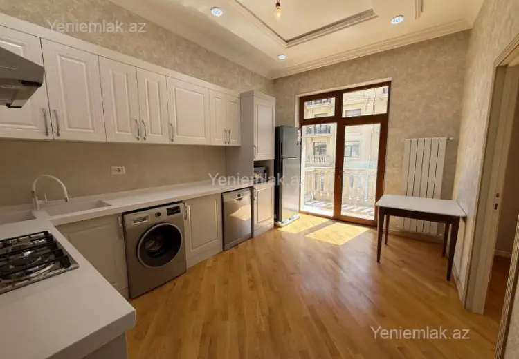 1 600 AZN - 3 otaqlı mənzil Kirayə (aylıq), Ağ şəhər, Xətai, Bakı
