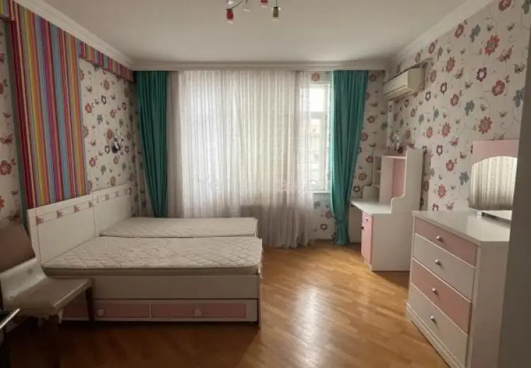 1 000 AZN - 3 otaqlı mənzil Kirayə (aylıq), 8-ci mikrorayon, Binəqədi, Bakı