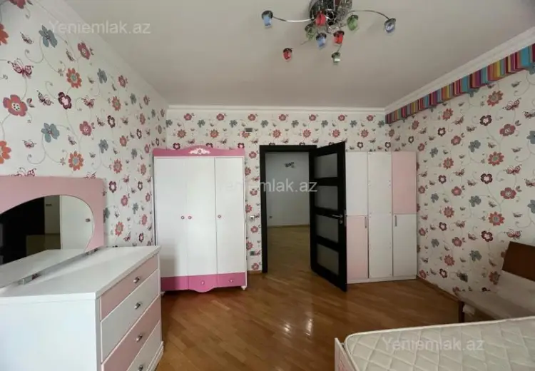 1 000 AZN - 3 otaqlı mənzil Kirayə (aylıq), 8-ci mikrorayon, Binəqədi, Bakı