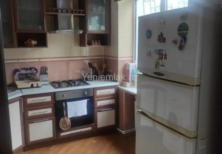 1 000 AZN - 3 otaqlı mənzil Kirayə (aylıq), Nərimanov, Bakı