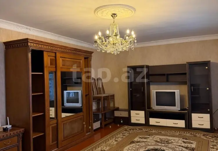 550 AZN - 3 otaqlı mənzil Kirayə (aylıq), Quba
