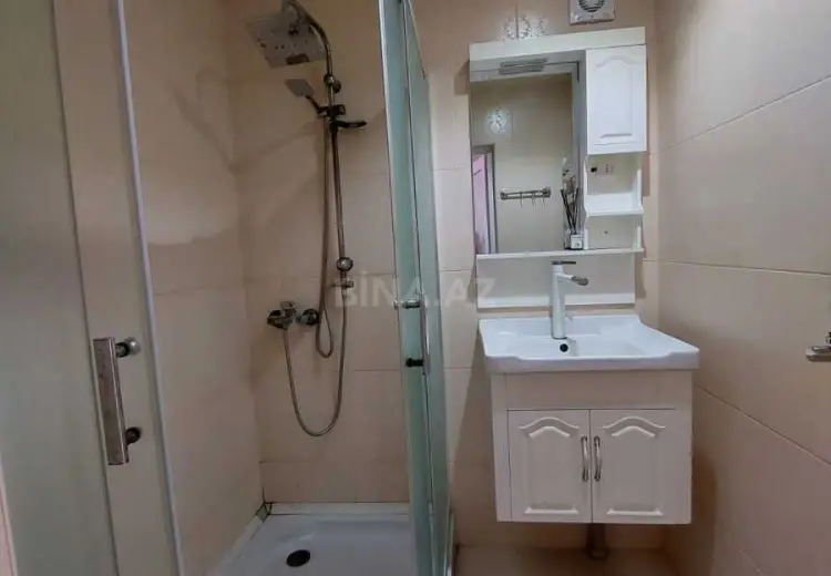 600 AZN - 2 otaqlı mənzil Kirayə (aylıq), Lökbatan qəs., Qaradağ, Bakı