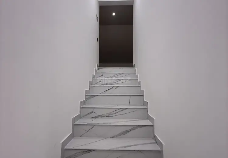250 000 AZN - 6 otaqlı mənzil Satılır, Mehdiabad, Abşeron
