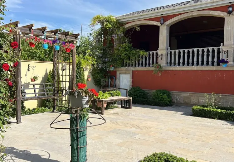 1 500 AZN - 4 otaqlı mənzil Kirayə (aylıq), Quba
