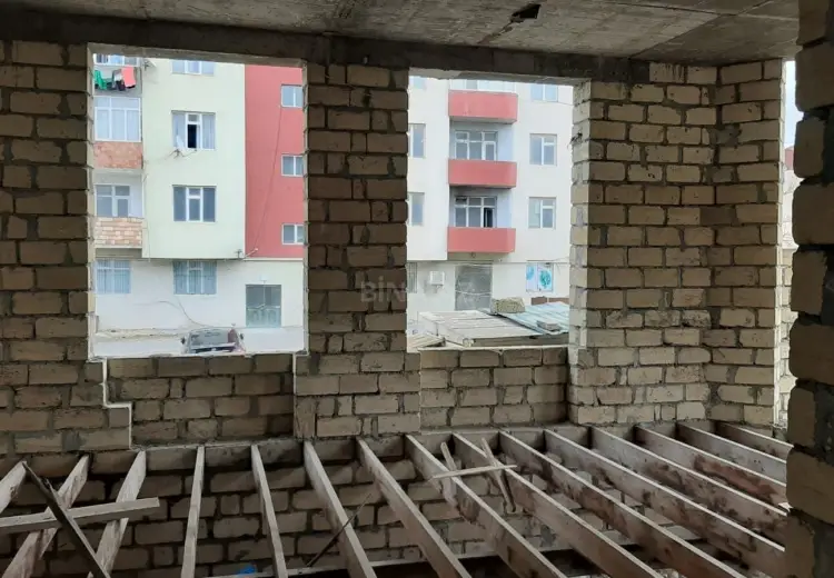 135 000 AZN - 9 otaqlı mənzil Satılır, Gəncə