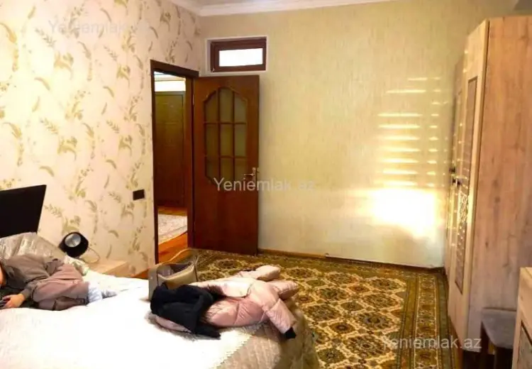 900 AZN - 3 otaqlı mənzil Kirayə (aylıq), 8-ci kilometr, Nizami, Bakı