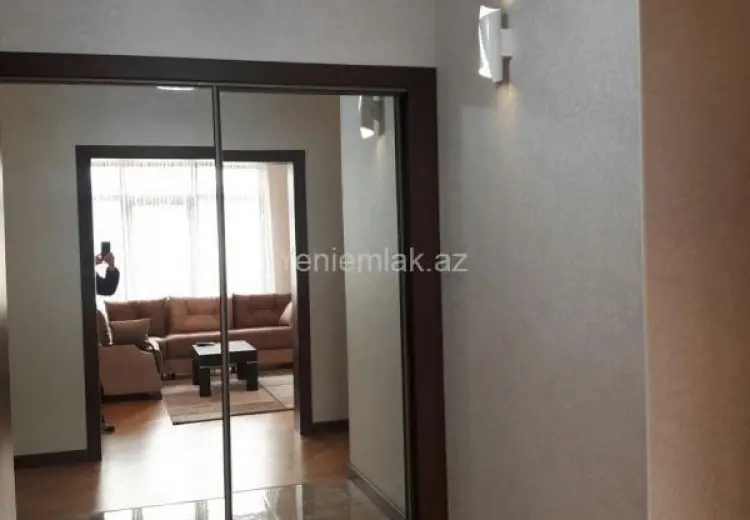 1 600 AZN - 3 otaqlı mənzil Kirayə (aylıq), Nizami, Bakı