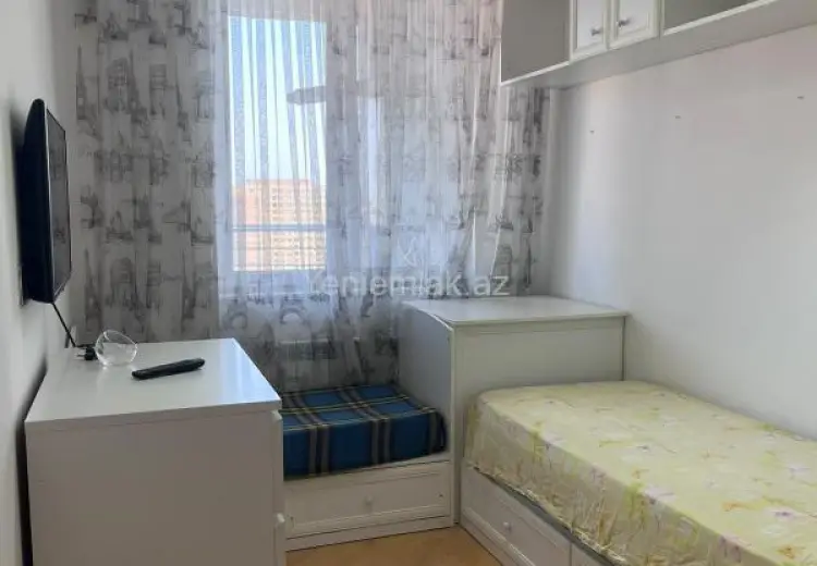 1 200 AZN - 3 otaqlı mənzil Kirayə (aylıq), Yasamal qəs., Yasamal, Bakı