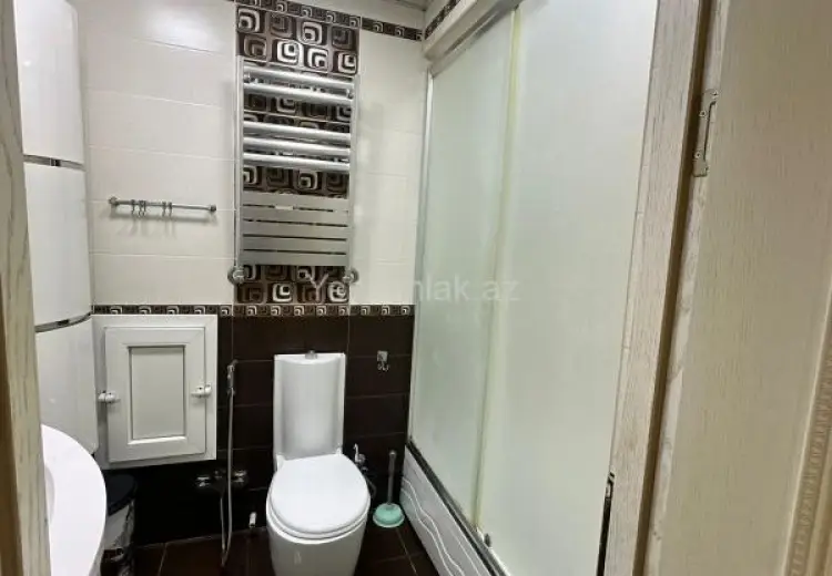 1 250 AZN - 3 otaqlı mənzil Kirayə (aylıq), Yasamal qəs., Yasamal, Bakı