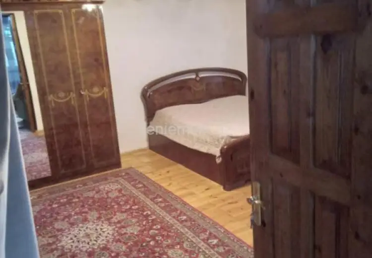 122 000 AZN - 5 otaqlı mənzil Satılır, Quba
