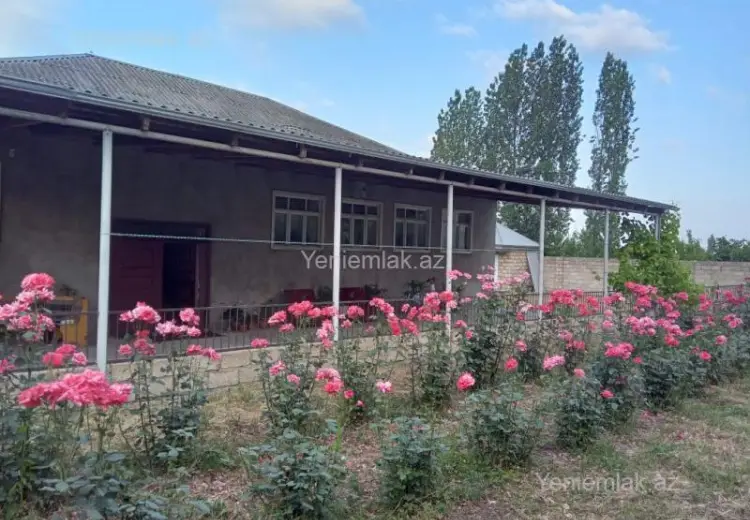 122 000 AZN - 5 otaqlı mənzil Satılır, Quba
