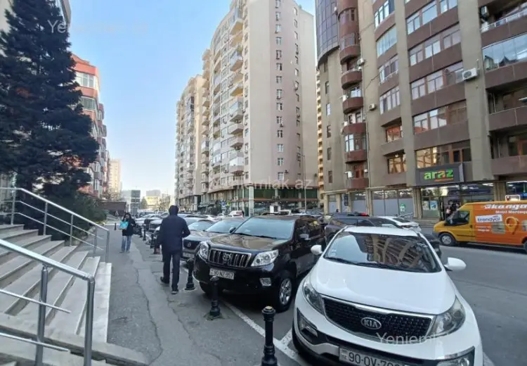 2 500 AZN - 100 m² Obyekt / Ofis Kirayə (aylıq), Xətai, Bakı