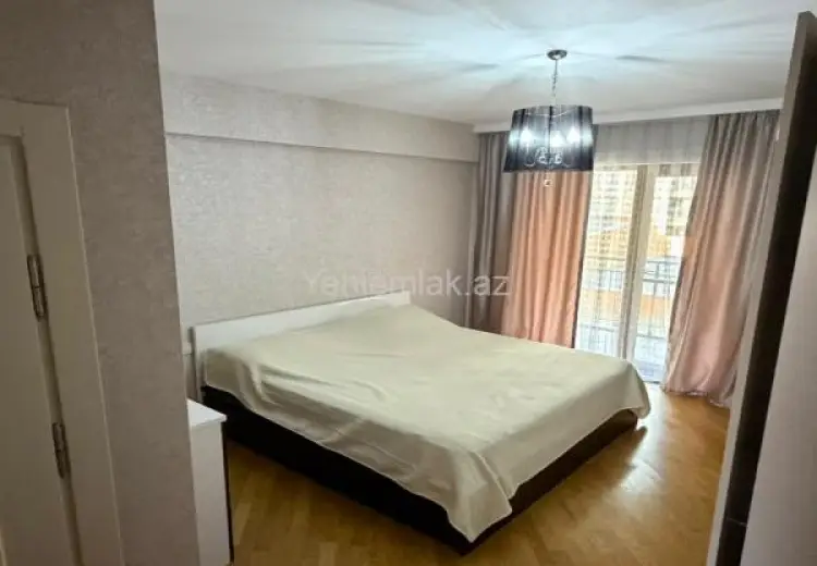1 600 AZN - 4 otaqlı mənzil Kirayə (aylıq), Xətai, Bakı