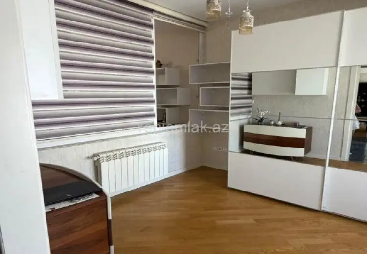 1 600 AZN - 4 otaqlı mənzil Kirayə (aylıq), Xətai, Bakı