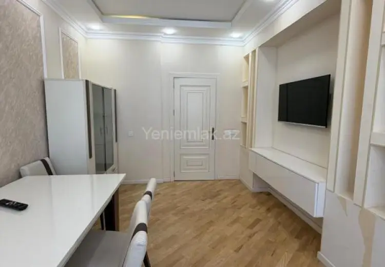 950 AZN - 3 otaqlı mənzil Kirayə (aylıq), Nərimanov, Bakı