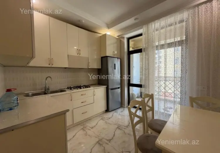 950 AZN - 3 otaqlı mənzil Kirayə (aylıq), Nərimanov, Bakı