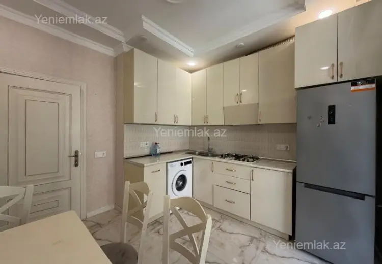 950 AZN - 3 otaqlı mənzil Kirayə (aylıq), Nərimanov, Bakı