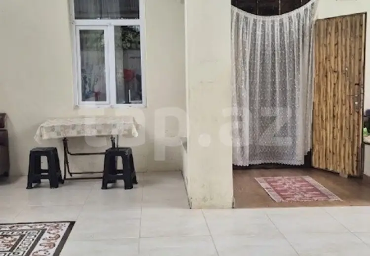 120 000 AZN - 4 otaqlı mənzil , Göygöl