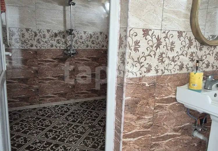 120 000 AZN - 4 otaqlı mənzil , Göygöl