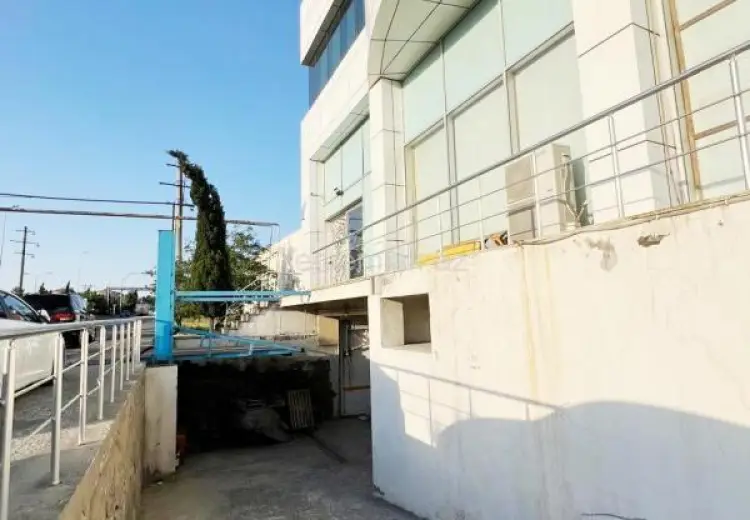 3 000 AZN - 340 m² Obyekt / Ofis Kirayə (aylıq), Xətai, Bakı