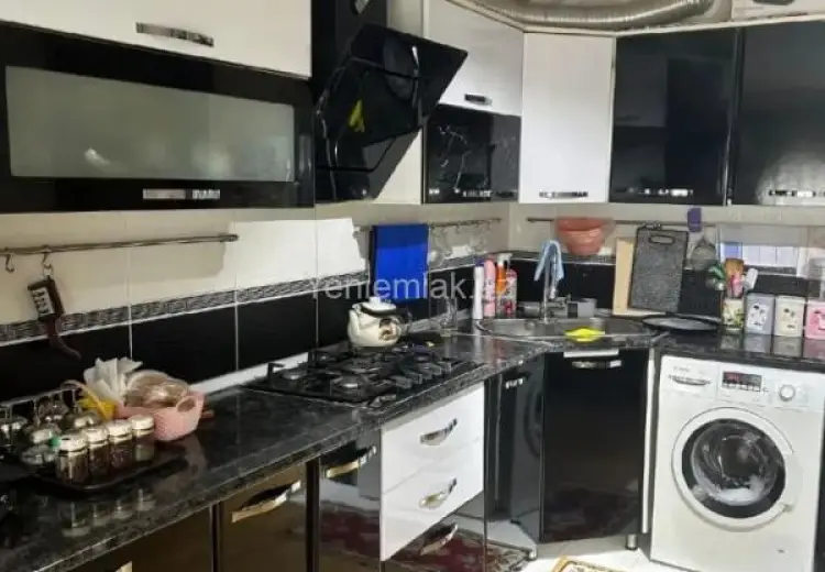 200 000 AZN - 3 otaqlı mənzil Satılır, Nizami, Bakı
