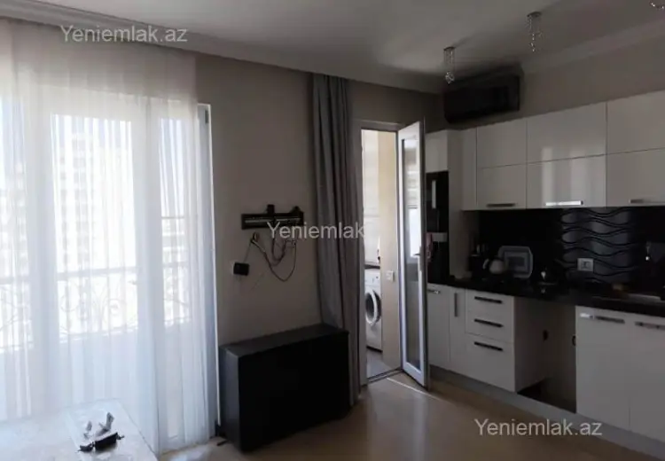 800 AZN - 3 otaqlı mənzil Kirayə (aylıq), Bayıl qəs., Səbail, Bakı