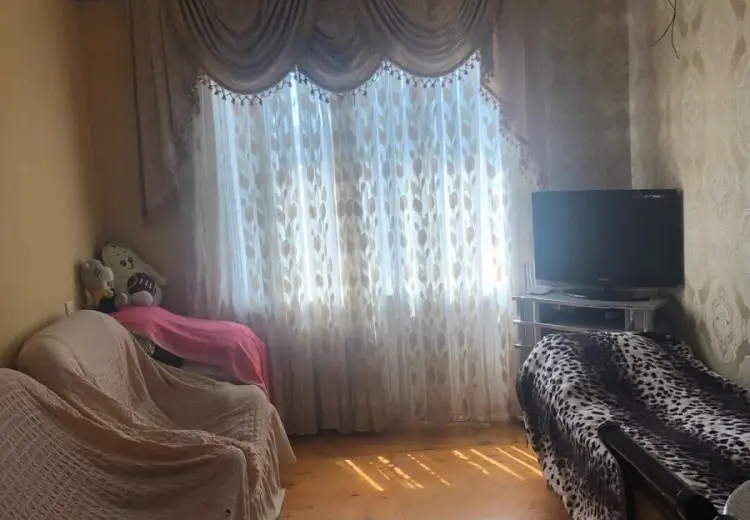 650 AZN - 3 otaqlı mənzil Kirayə (aylıq), Laçın