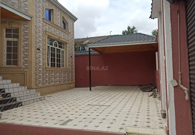 175 000 AZN - 4 otaqlı mənzil Satılır, Gəncə