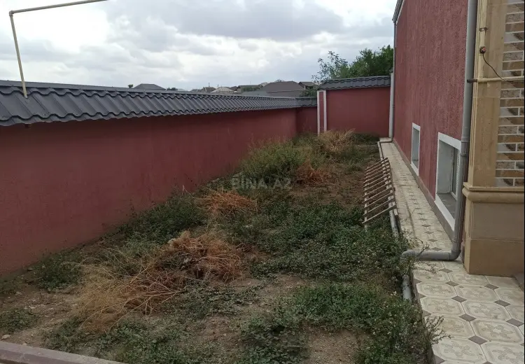 175 000 AZN - 4 otaqlı mənzil Satılır, Gəncə