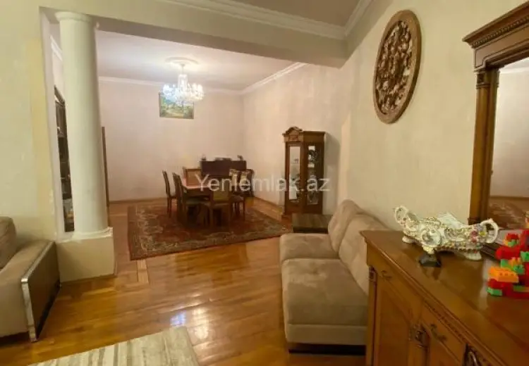 650 000 AZN - 7 otaqlı mənzil Satılır, Qaraçuxur qəs., Suraxanı, Bakı