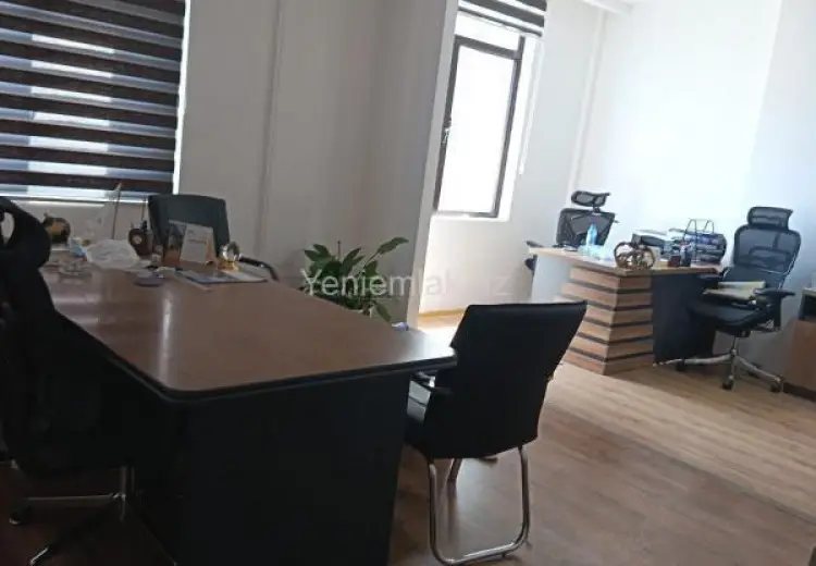 800 AZN - 40 m² Obyekt / Ofis Kirayə (aylıq), Nəsimi, Bakı
