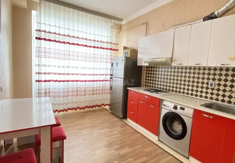 550 AZN - 3 otaqlı mənzil Kirayə (aylıq), 28 may qəs., Gəncə