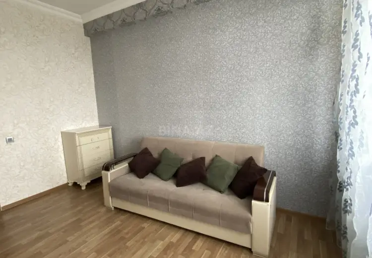 550 AZN - 3 otaqlı mənzil Kirayə (aylıq), 28 may qəs., Gəncə