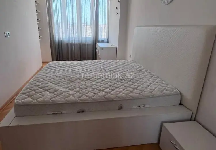 1 200 AZN - 3 otaqlı mənzil Kirayə (aylıq), Yasamal qəs., Yasamal, Bakı