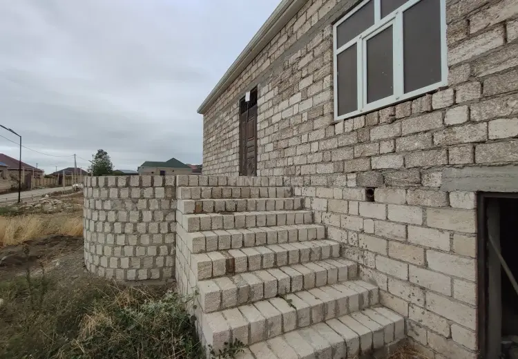 45 000 AZN - 3 otaqlı mənzil Satılır, Siyəzən