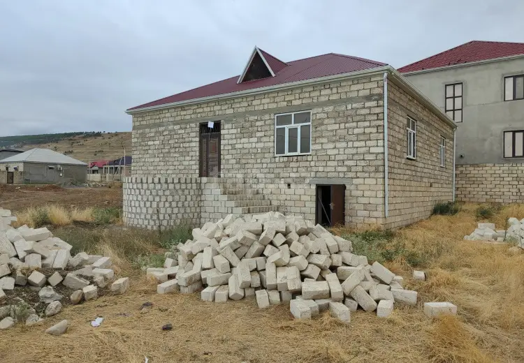 45 000 AZN - 3 otaqlı mənzil , Siyəzən