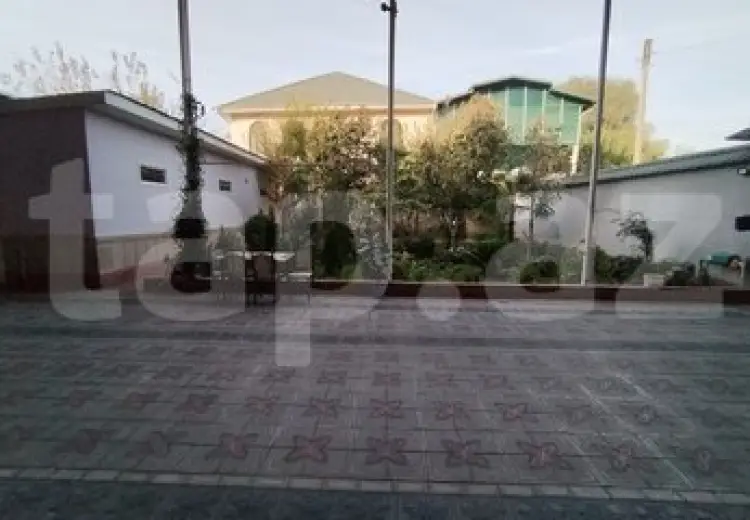 430 000 AZN - 8 otaqlı mənzil , Ağdaş