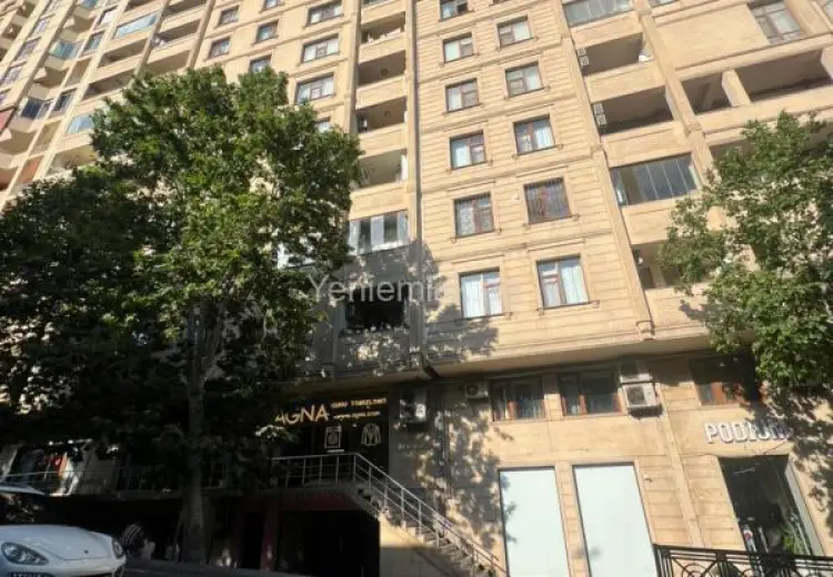 4 500 AZN - 300 m² Obyekt / Ofis Kirayə (aylıq), Nəsimi, Bakı