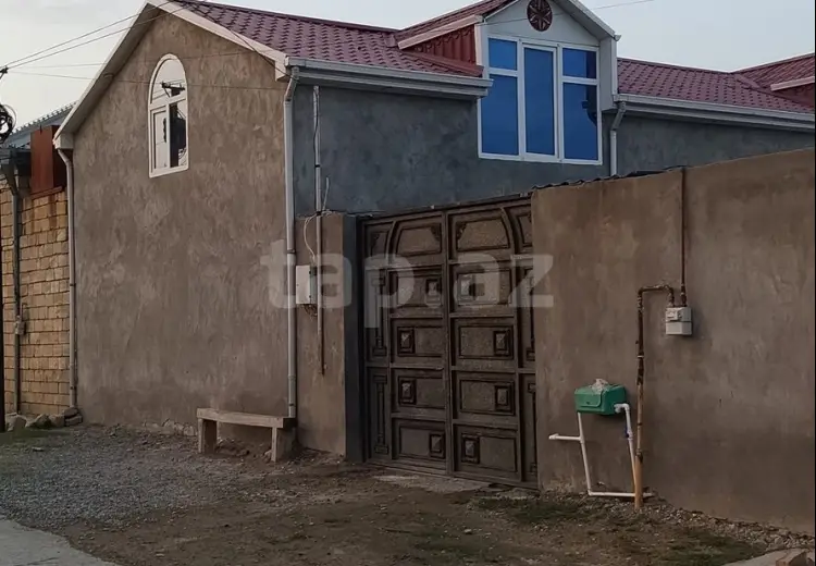 4 500 AZN - 4 otaqlı mənzil , Şirvan