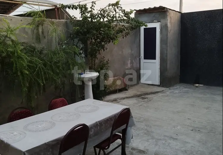 4 500 AZN - 4 otaqlı mənzil , Şirvan