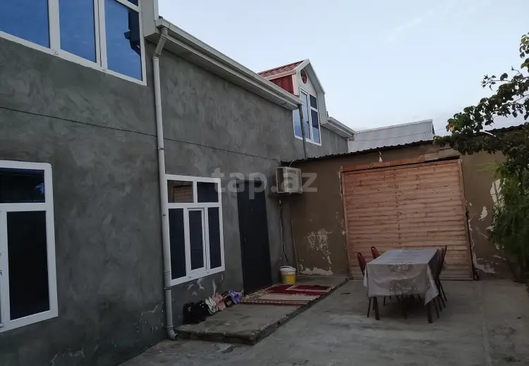 4 500 AZN - 4 otaqlı mənzil , Şirvan
