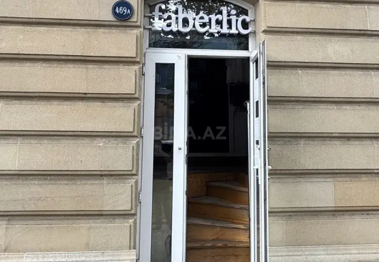 260 000 AZN - 42 m² Obyekt / Ofis Satılır, Gəncə