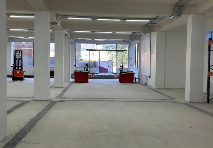 10 000 AZN - 1000 m² Obyekt / Ofis Kirayə (aylıq), Gəncə